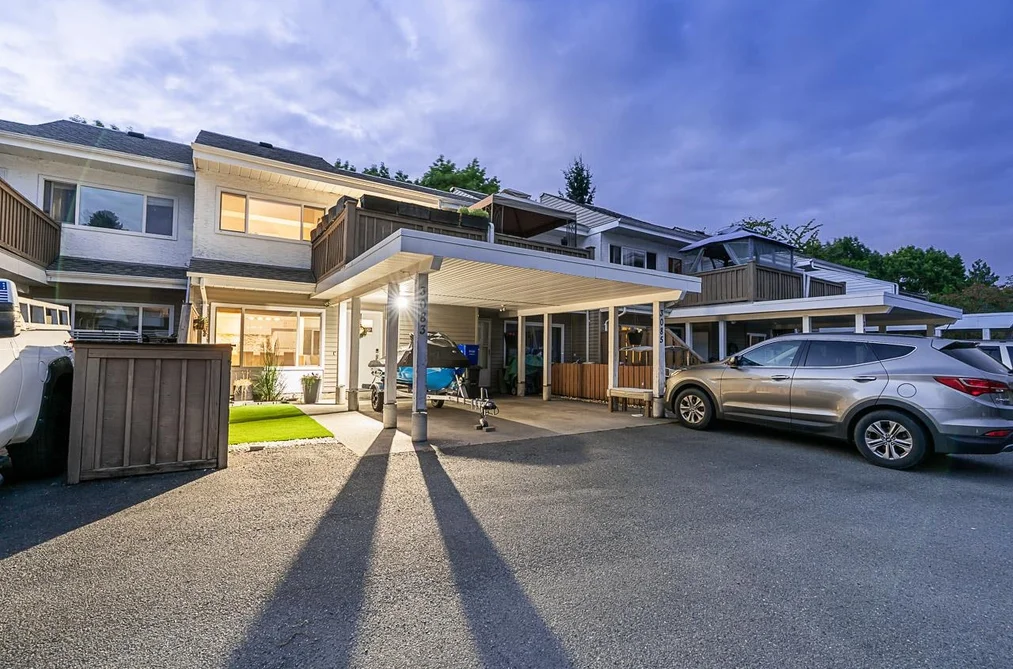 3083 268 STREET, Langley, BC — Residential for Sale - Photo 2