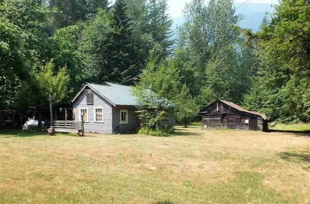 30850 EAST OF RIVER ROAD, Yale BC V0K 2S0, Yale BC — Residential for Sale - Photo 4