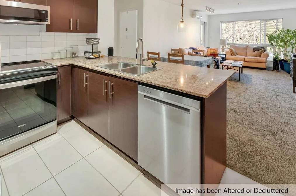 309 11665 HANEY BYPASS, Maple Ridge BC V2X 8W9, Maple Ridge BC — Residential for Sale - Photo 2