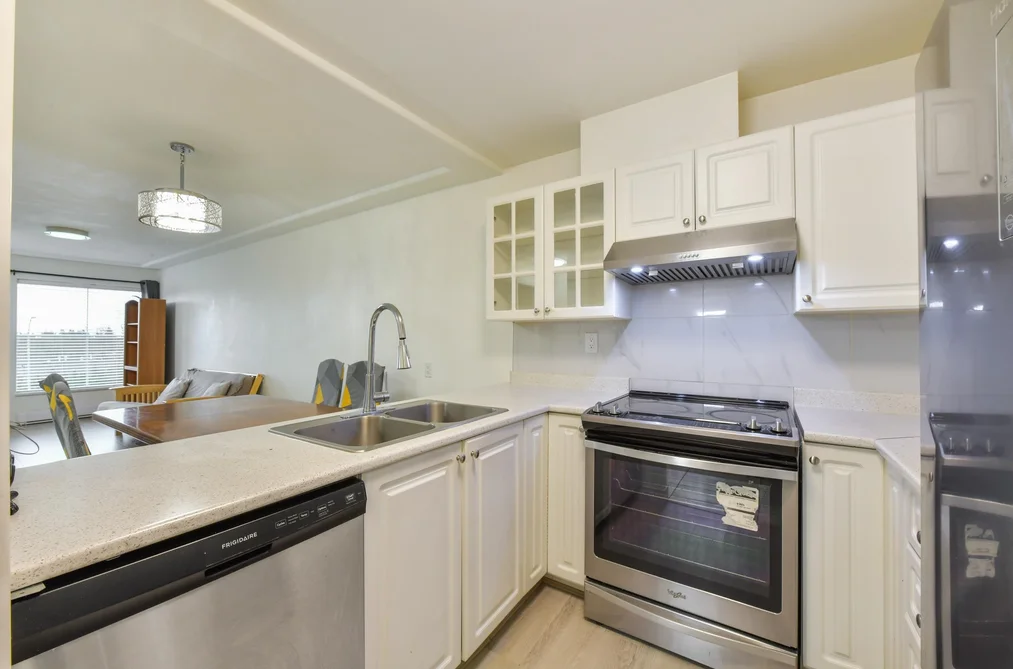 309 15150 108 AVENUE, Surrey BC V3R 0V1, Surrey BC — Residential for Sale - Photo 4