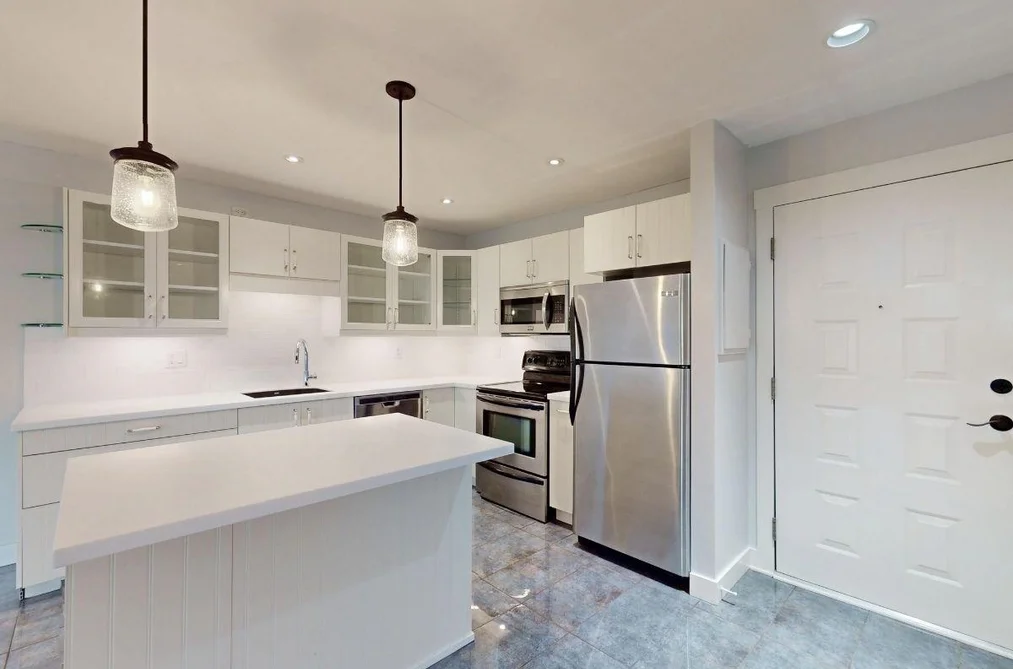 309 1520 VIDAL STREET, White Rock BC V4B 3T7, White Rock BC — Residential for Sale - Photo 2