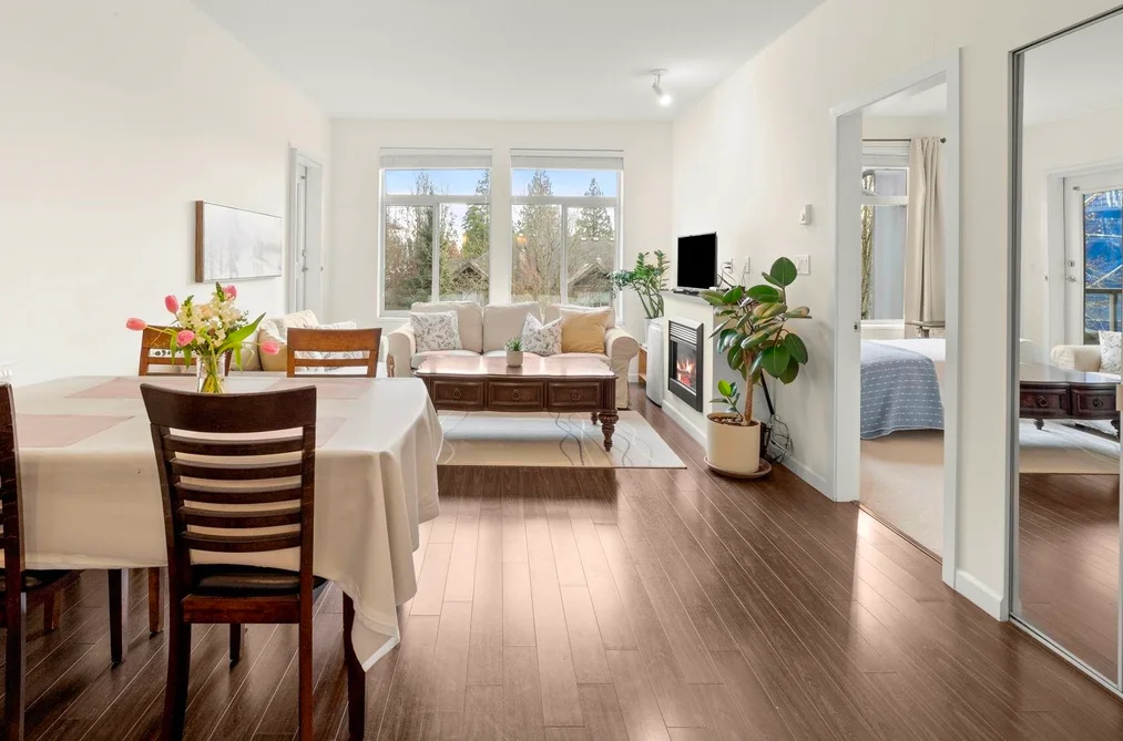 Condo for sale at 309 15388 101 Avenue Surrey British Columbia - MLS: R3088345