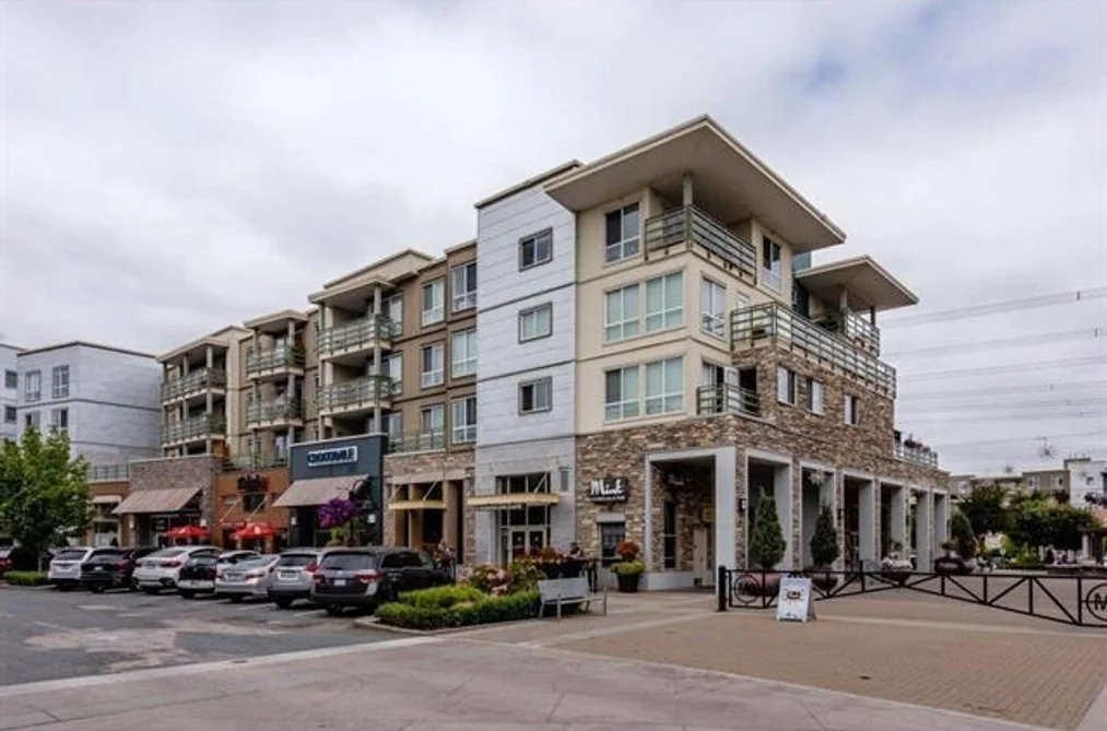 Condo for sale at 309 15775 Croydon Drive Surrey British Columbia - MLS: R3035162