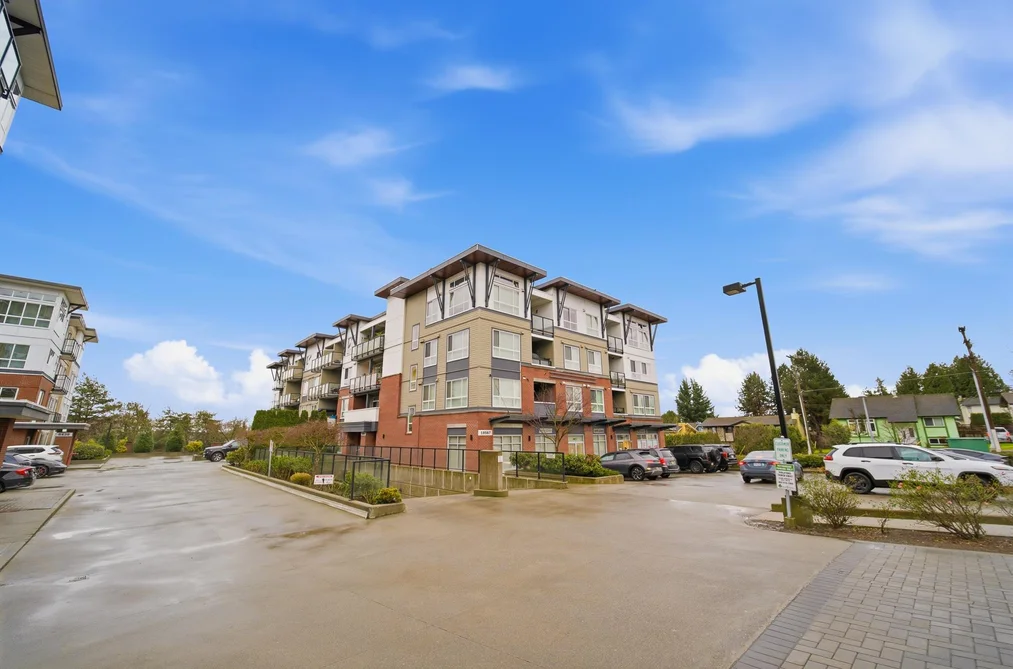 309 19567 64 AVENUE, Surrey BC V3S 7H8, Surrey BC — Residential for Sale - Photo 2