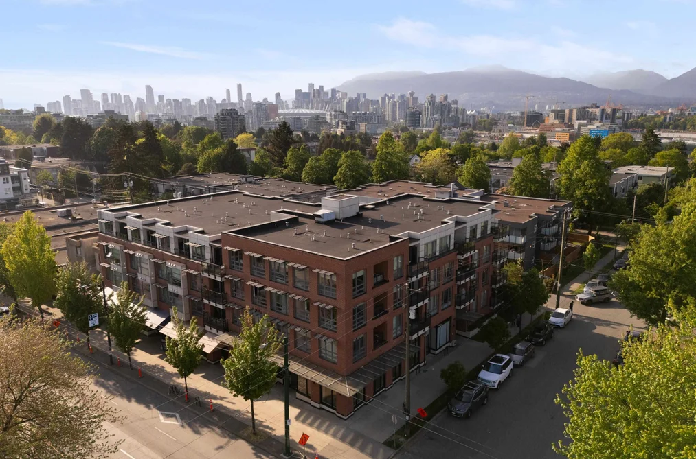 Condo for sale at 309 2477 Carolina Street Vancouver British Columbia - MLS: R3122467