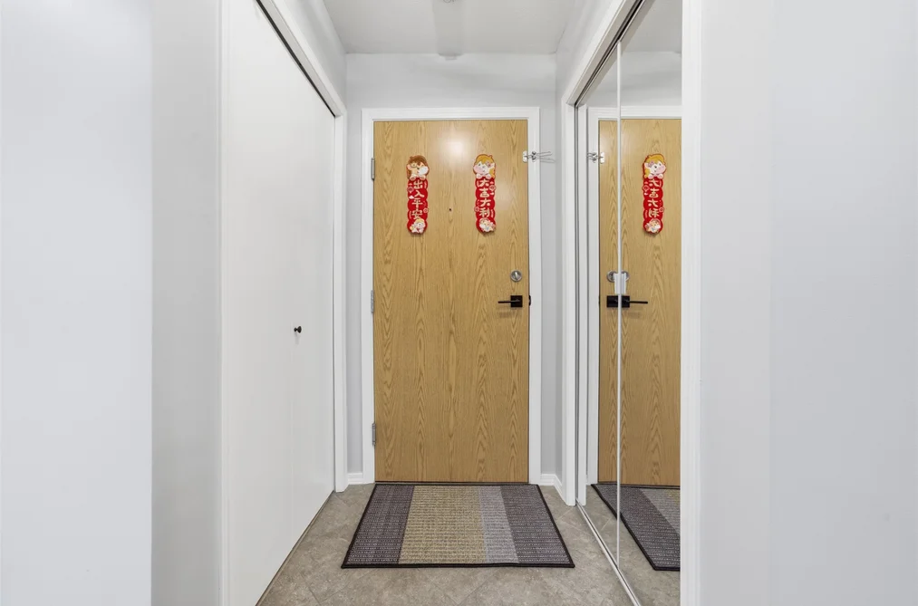 309 2915 GLEN DRIVE, Coquitlam BC V3B 7H8, Coquitlam BC — Residential for Sale - Photo 4