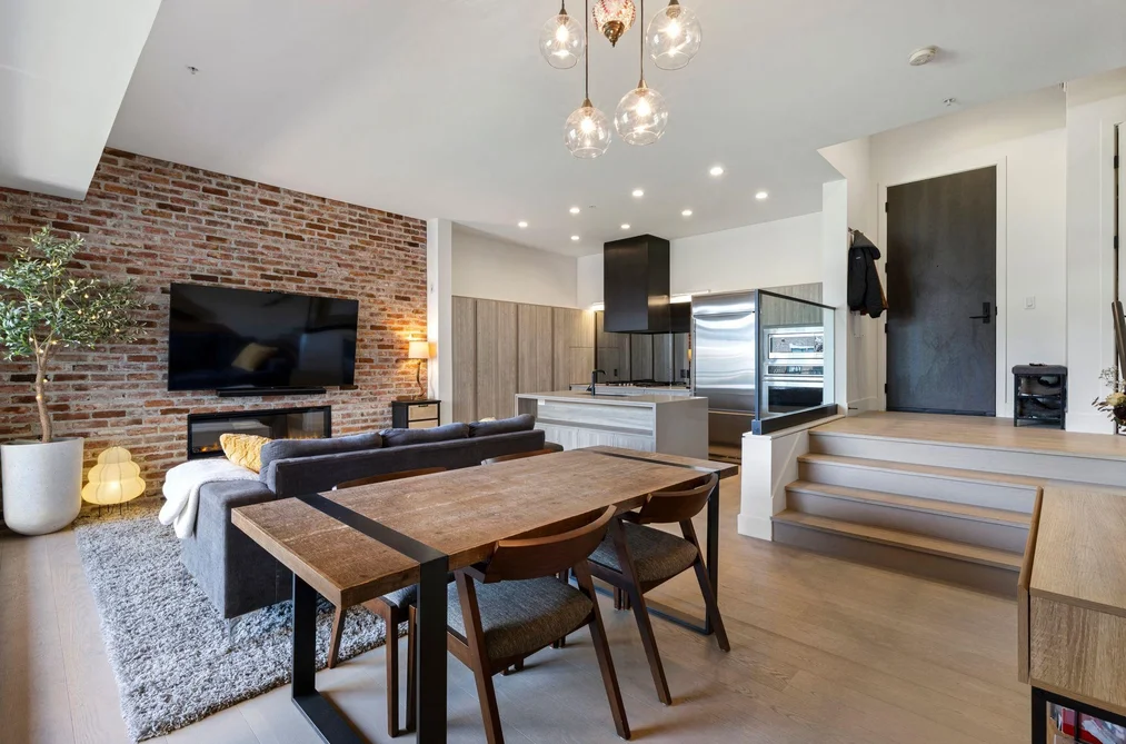 Condo for sale at 309 300 Salter Street New Westminster British Columbia - MLS: R3113705