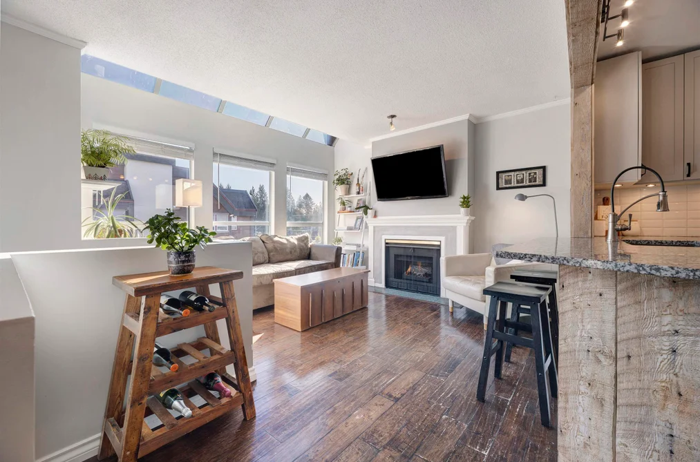 309 3721 DELBROOK AVENUE, North Vancouver BC V7N 3Z4, North Vancouver BC — Residential for Sale - Photo 5