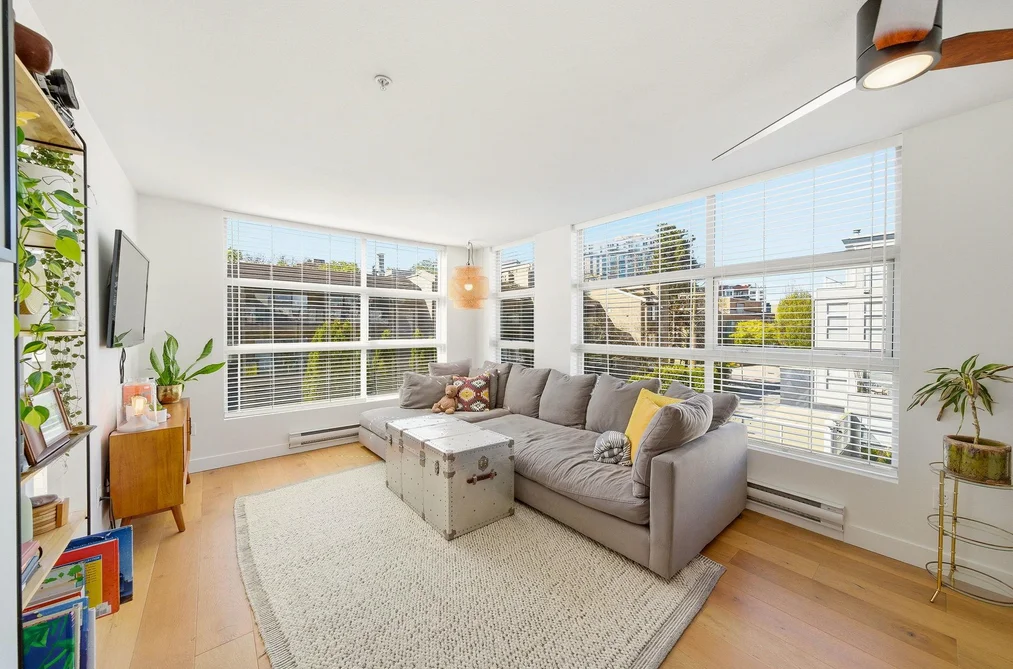 309 418 E BROADWAY, Vancouver BC V5T 1X2, Vancouver BC — Residential for Sale - Photo 2