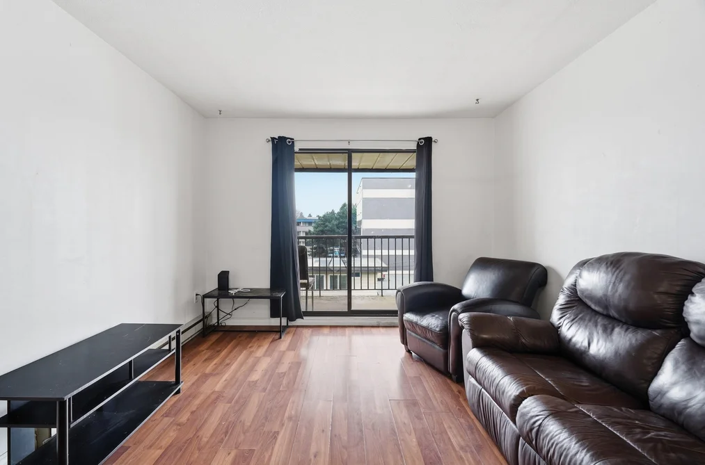 309 45744 SPADINA AVENUE, Chilliwack BC V2P 1T6, Chilliwack BC — Residential for Sale - Photo 2