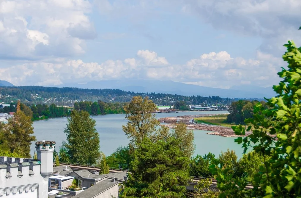 Condo for sale at 309 48 Richmond Street New Westminster British Columbia - MLS: R3135315