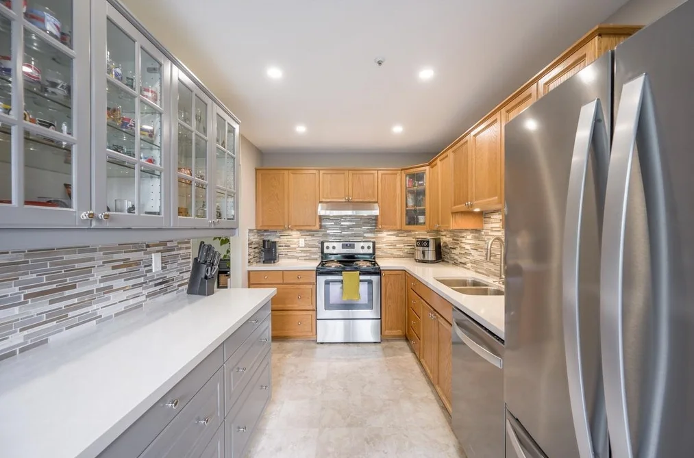 309 48 RICHMOND STREET, New Westminster BC V3L 5P4, New Westminster BC — Residential for Sale - Photo 2