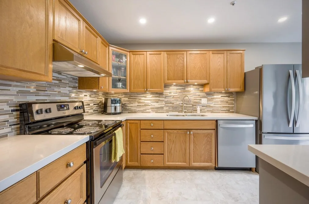 309 48 RICHMOND STREET, New Westminster BC V3L 5P4, New Westminster BC — Residential for Sale — Photo 3 of 26