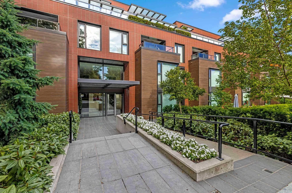 Condo for sale at 309 7128 Adera Street Vancouver British Columbia - MLS: R3069777