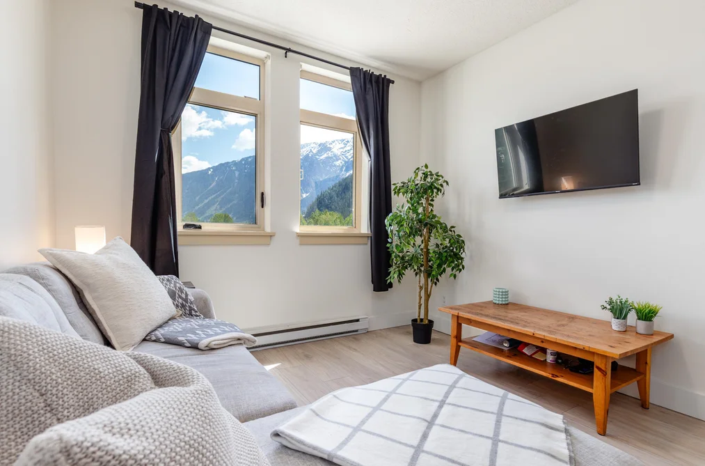 Condo for sale at 309 7330 Arbutus Street Pemberton British Columbia - MLS: R3121600