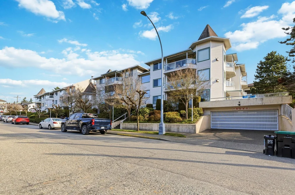 Condo for sale at 309 7554 Briskham Street Mission British Columbia - MLS: R3093660