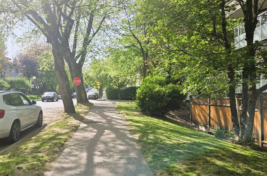 Condo for sale at 309 825 E 7th Avenue Vancouver British Columbia - MLS: R3125232