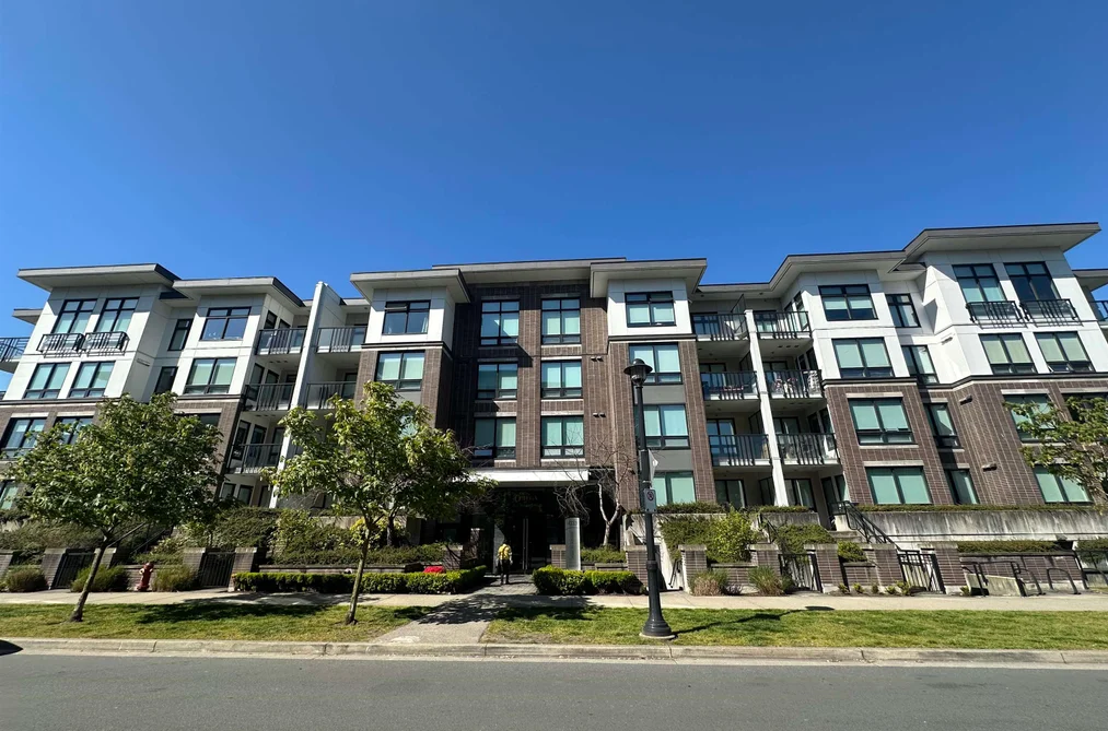 Condo for sale at 309 9333 Tomicki Avenue Richmond British Columbia - MLS: R3115562