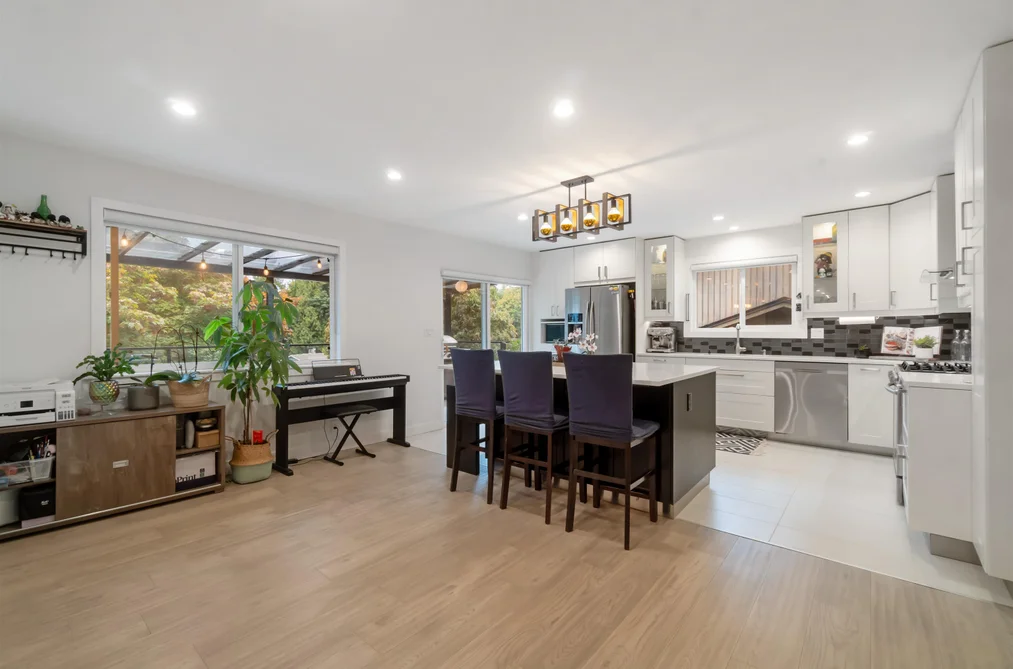 309 GLOUCESTER COURT, Coquitlam BC V3K 5S6, Coquitlam BC — Residential for Sale - Photo 7