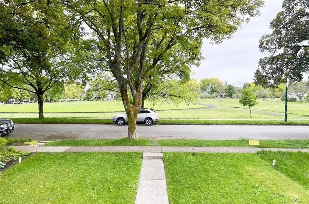 3093 W 29TH AVENUE, Vancouver BC V6L 1Y5, Vancouver BC — Residential for Sale - Photo 2
