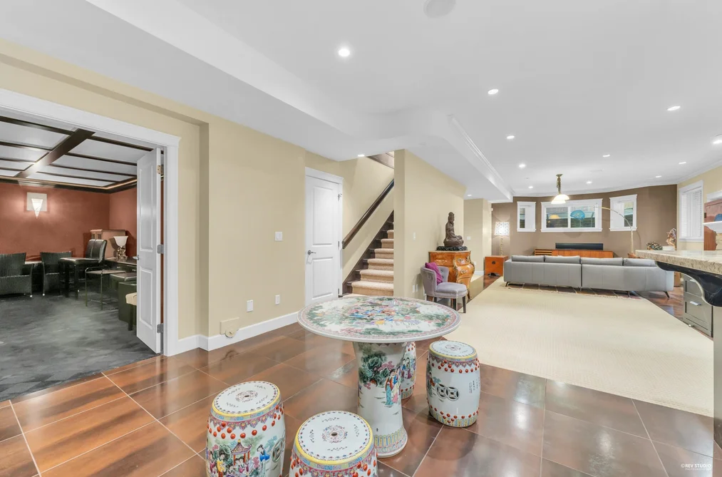 3098 162A Street, Surrey, BC - House for Sale - Photo 13 of 39 3098 162A Street, Surrey, BC - House for Sale - Photo 13 of 39