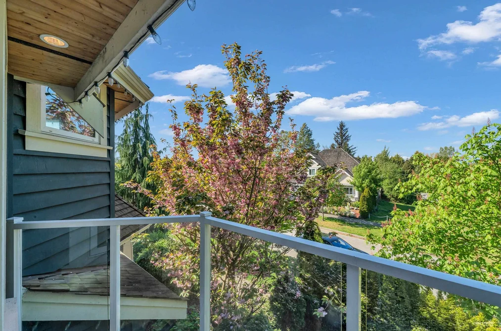 3098 162A Street, Surrey, BC - House for Sale - Photo 22 of 39 3098 162A Street, Surrey, BC - House for Sale - Photo 22 of 39
