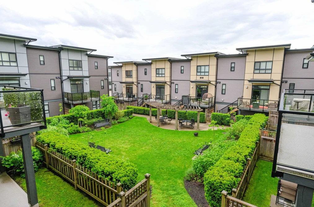 31 1938 N PARRALLEL ROAD, Abbotsford BC V3G 0H1, Abbotsford BC — Residential for Sale — Photo 13 of 34