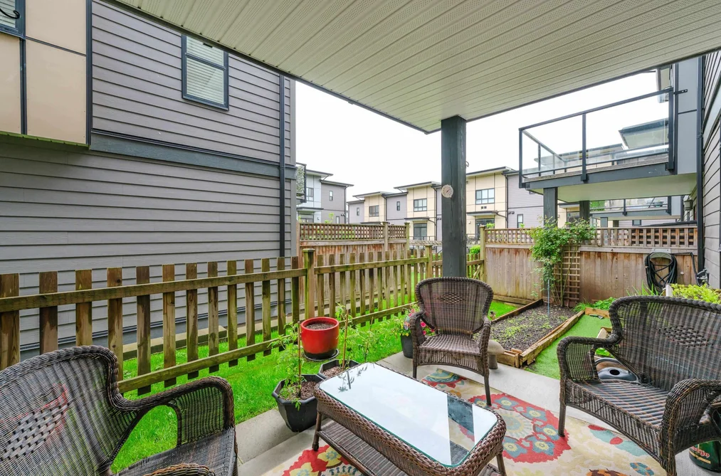 31 1938 N PARRALLEL ROAD, Abbotsford BC V3G 0H1, Abbotsford BC — Residential for Sale — Photo 25 of 34