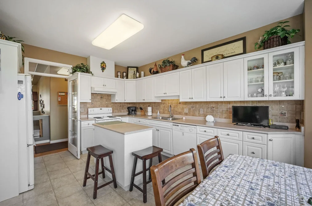 31 31517 SPUR AVENUE, Abbotsford BC V2T 6V7, Abbotsford BC — Residential for Sale — Photo 14 of 40