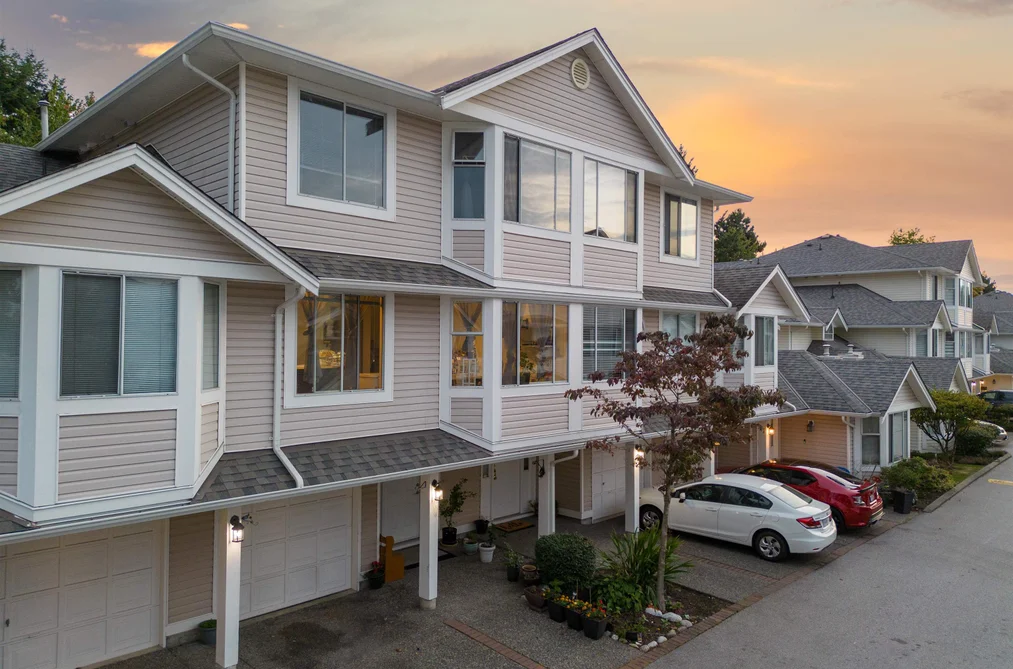 Townhouse for sale at 31 7955 122 Street Surrey British Columbia - MLS: R3035159
