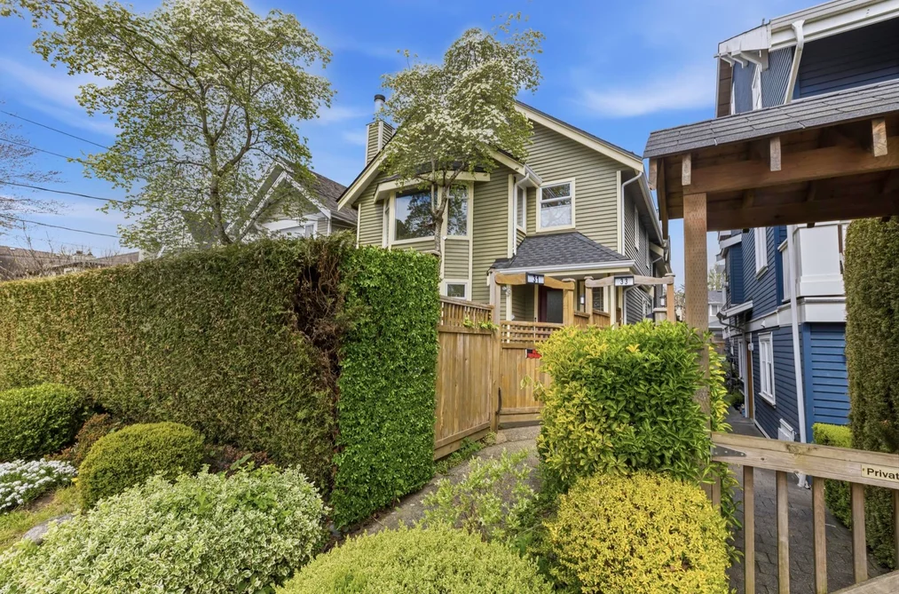 31 W 15TH AVENUE, Vancouver BC V5Y 1X7, Vancouver BC — Residential for Sale - Photo 2