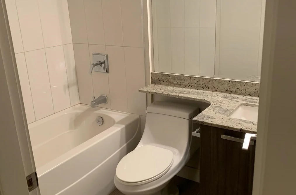 310 13883 LAUREL DRIVE, Surrey, BC — Residential for Sale — Photo 14 of 16