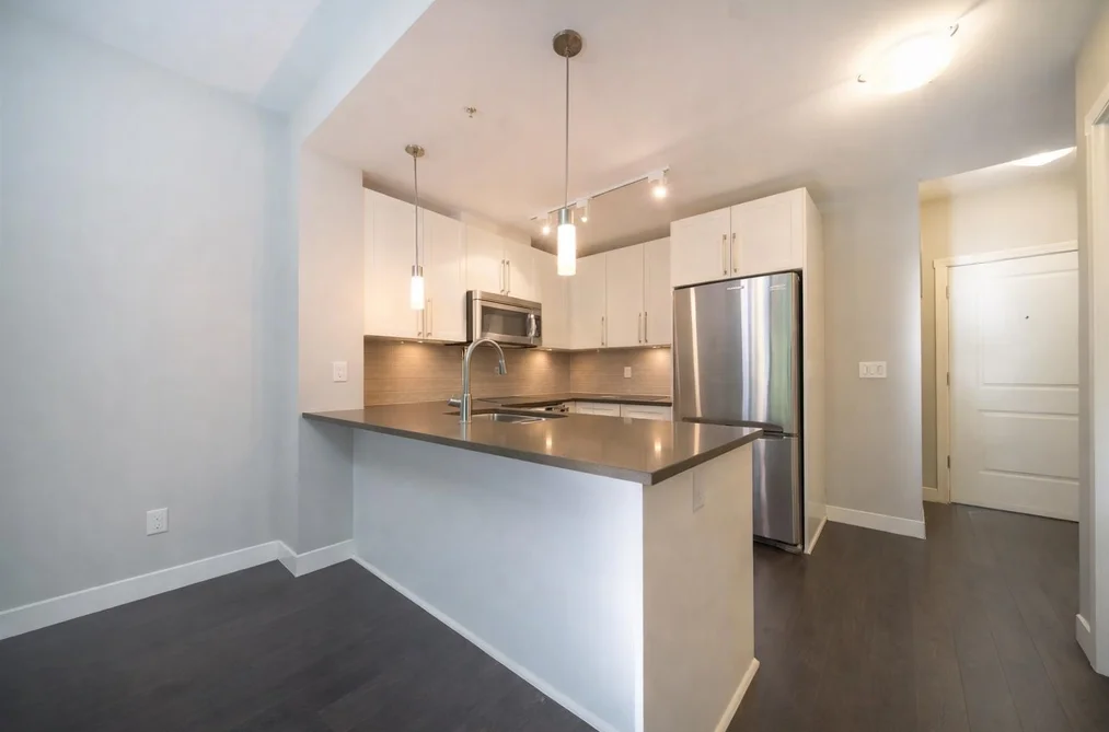 310 14358 60 AVENUE, Surrey BC V3X 0G3, Surrey BC — Residential for Sale - Photo 2