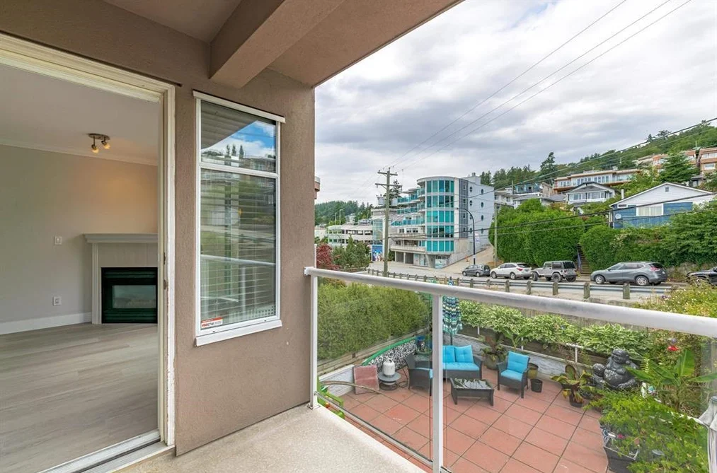 310 14965 MARINE DRIVE, White Rock BC V4B 1C3, White Rock BC — Residential for Sale - Photo 2