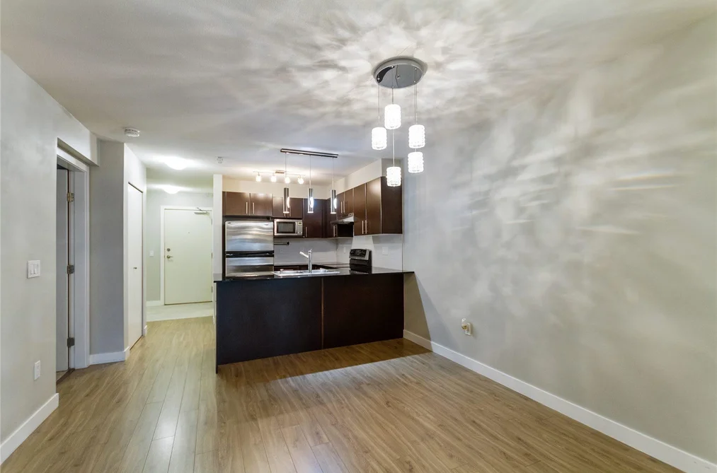 310 1633 MACKAY AVENUE, North Vancouver BC V7P 0A2, North Vancouver BC — Residential for Sale - Photo 5