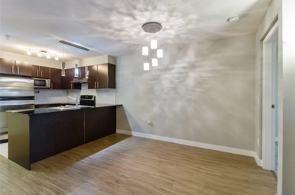 310 1633 MACKAY AVENUE, North Vancouver BC V7P 0A2, North Vancouver BC — Residential for Sale - Photo 6