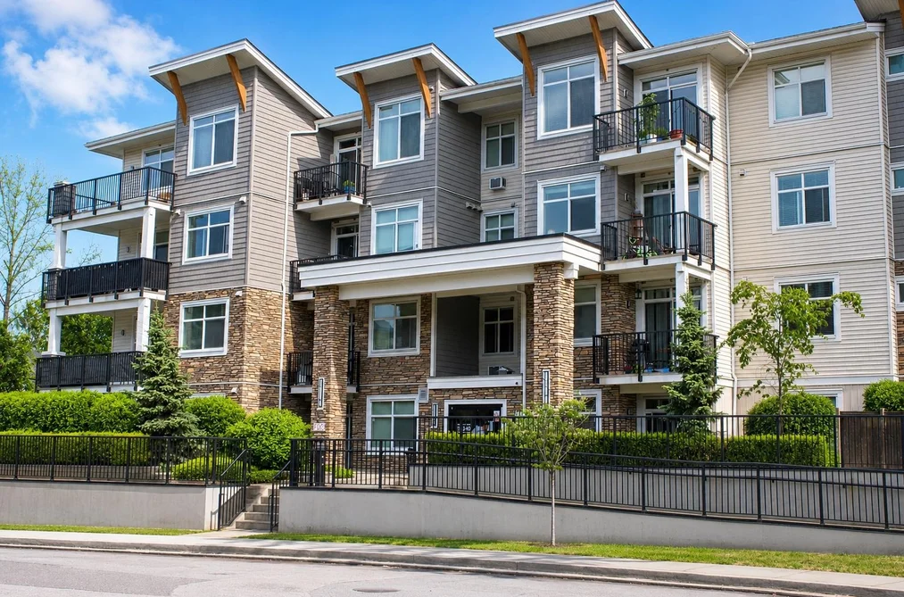 Condo for sale at 310 19940 Brydon Crescent Langley British Columbia - MLS: R3127682