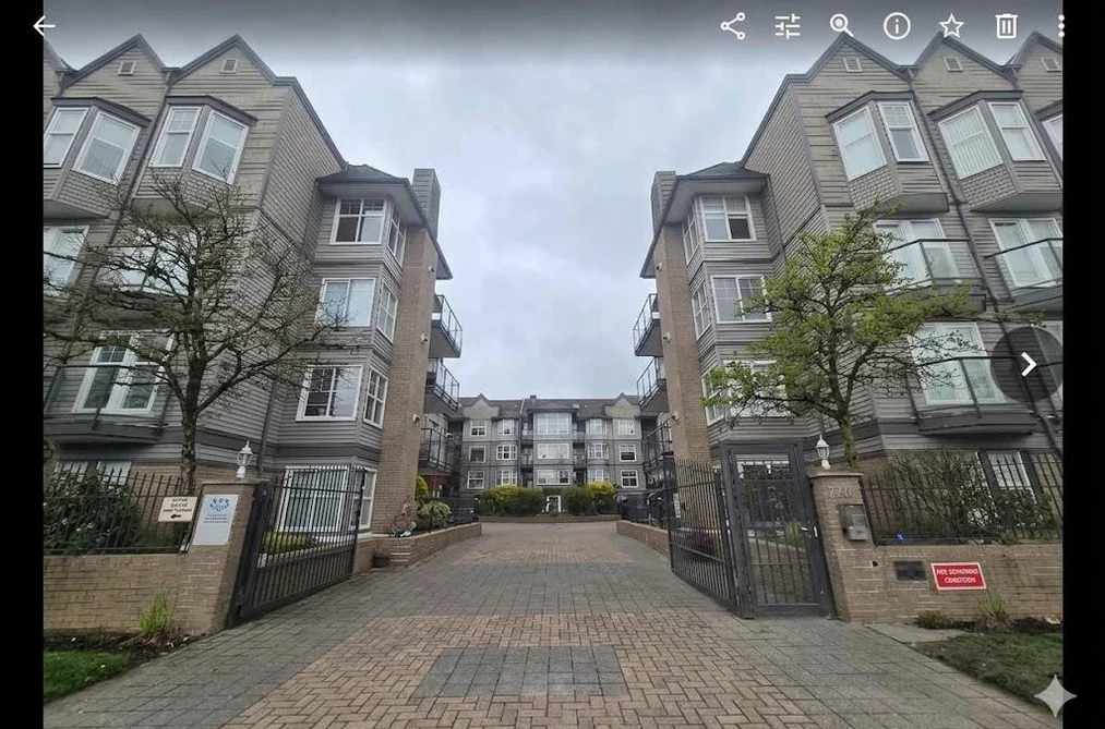 Condo for sale at 310 20200 56 Avenue Langley British Columbia - MLS: R3100935