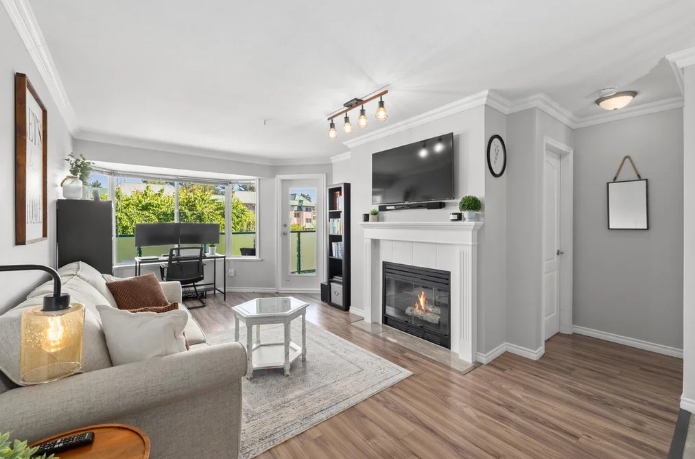 Condo for sale at 310 2958 Trethewey Street Abbotsford British Columbia - MLS: R3109897