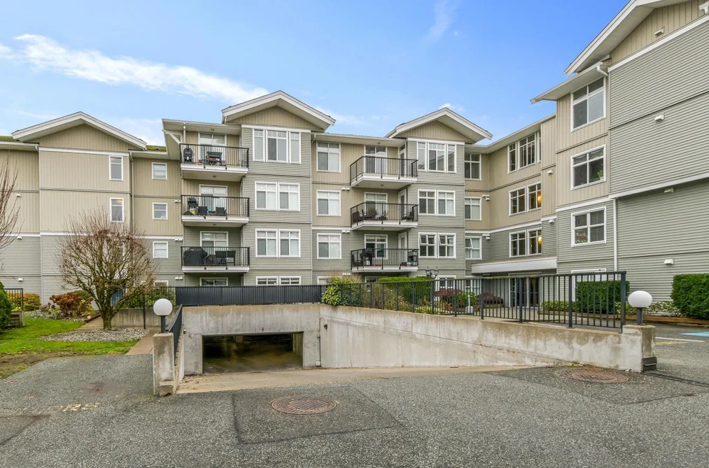 Condo for sale at 310 33255 Old Yale Road Abbotsford British Columbia - MLS: R3111916