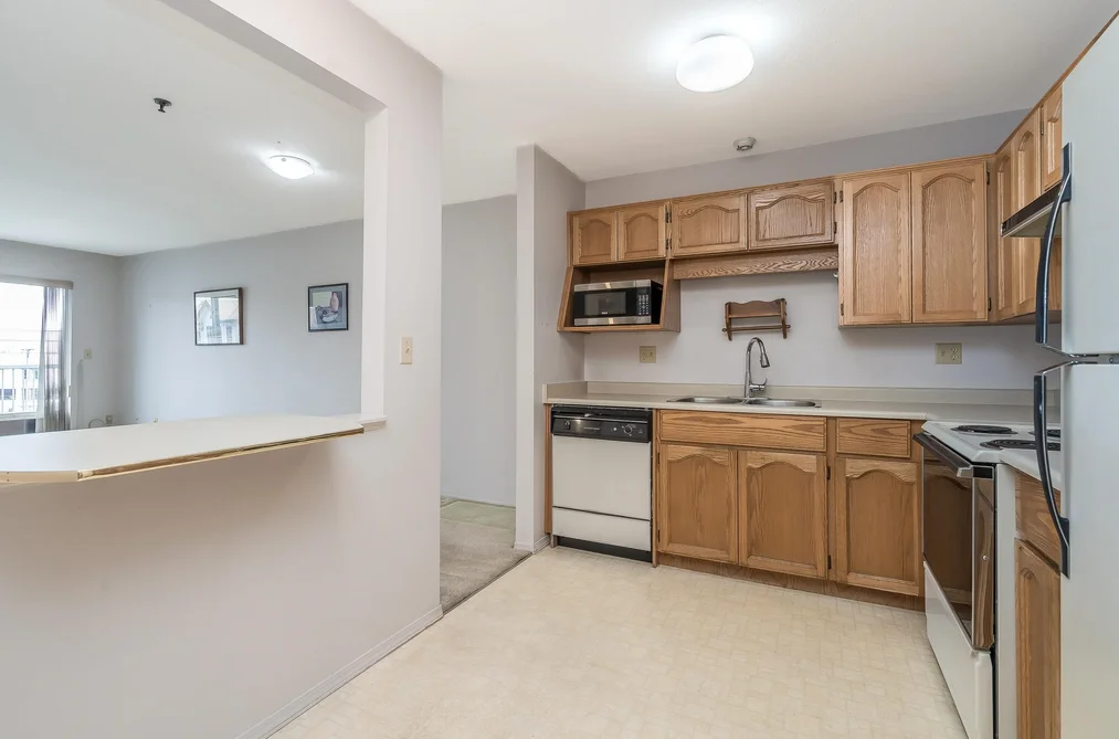 310 33535 KING ROAD, Abbotsford BC V2S 6Z5, Abbotsford BC — Residential for Sale - Photo 7