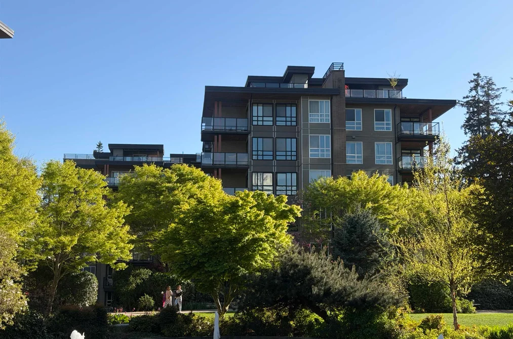 Condo for sale at 310 3462 Ross Drive Vancouver British Columbia - MLS: R3118239