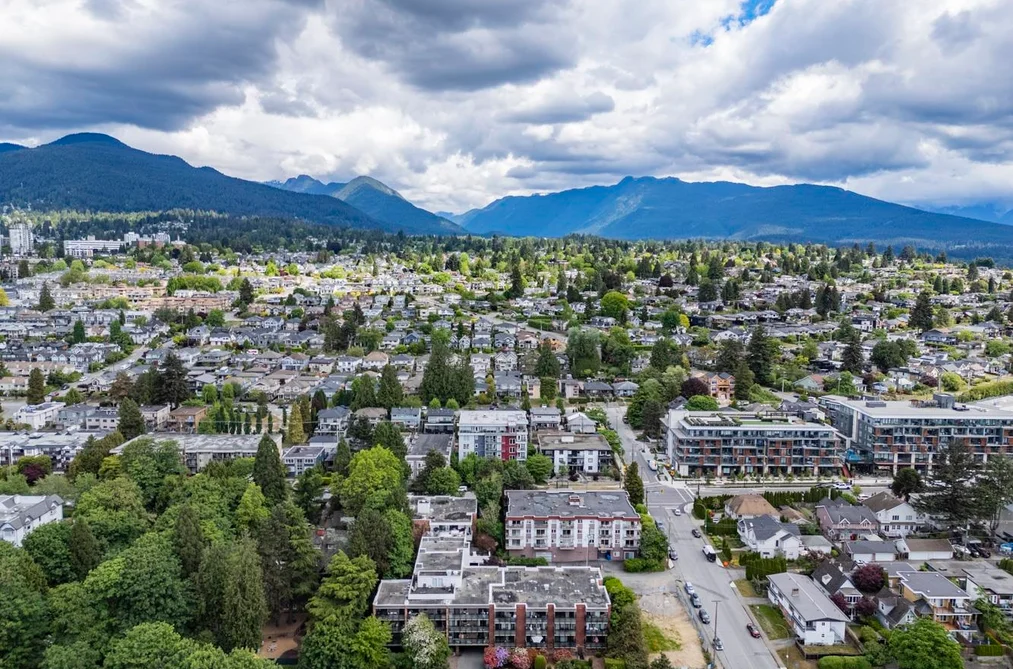 Condo for sale at 310 360 E 2nd Street North Vancouver British Columbia - MLS: R3125362
