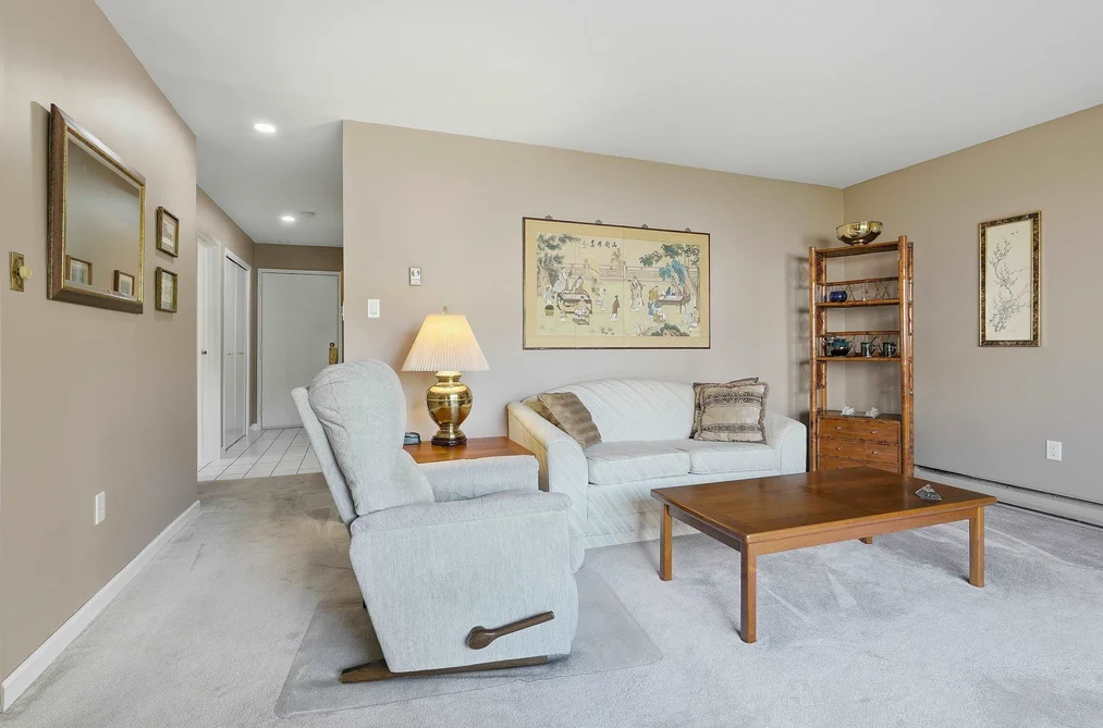 310 45 FOURTH STREET STREET, New Westminster BC V3L 5H7, New Westminster BC — Residential for Sale - Photo 3