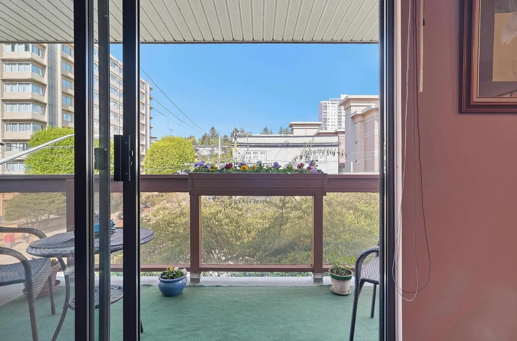 310 45 FOURTH STREET STREET, New Westminster BC V3L 5H7, New Westminster BC — Residential for Sale - Photo 5