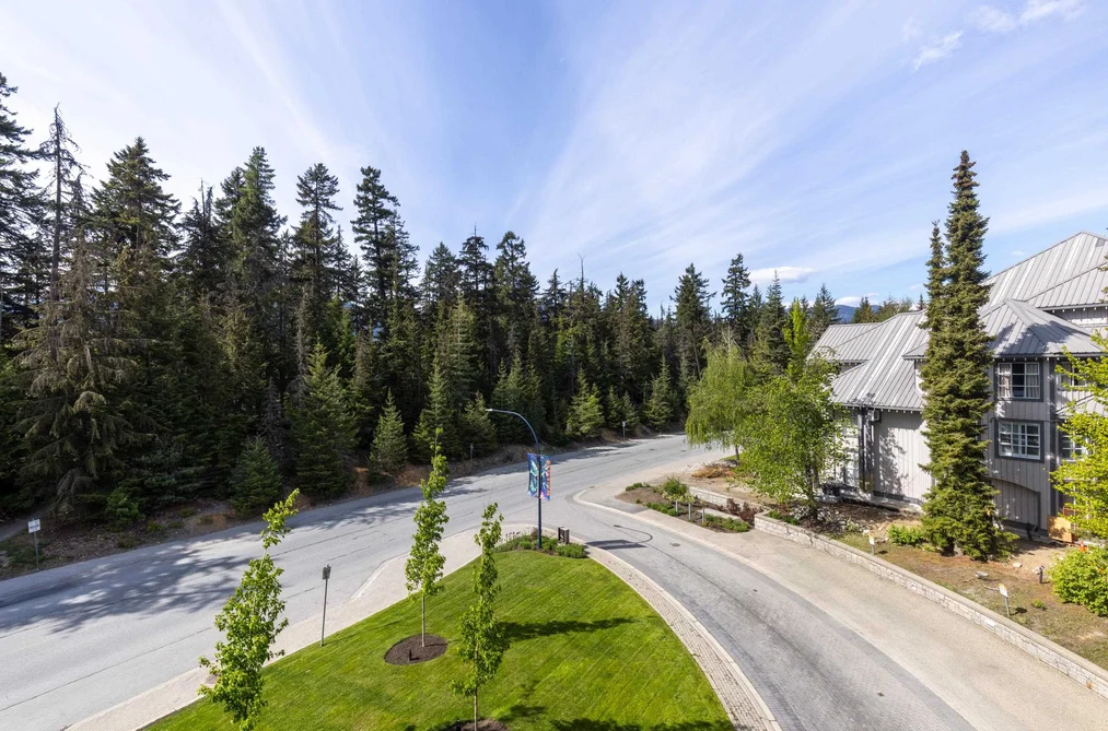 310 4557 BLACKCOMB WAY, Whistler BC V8E 0Y2, Whistler BC — Residential for Sale - Photo 4