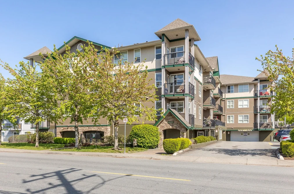 Condo for sale at 310 46053 Chilliwack Central Road Chilliwack British Columbia - MLS: R3095120