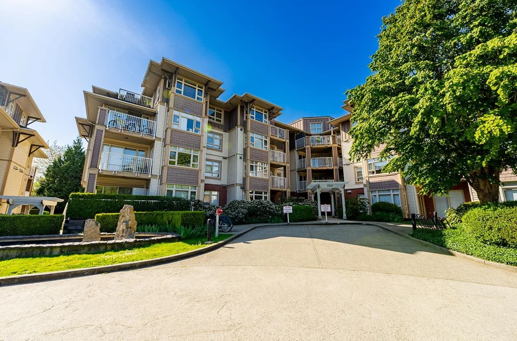 Condo for sale at 310 7337 Macpherson Avenue Burnaby British Columbia - MLS: R3119269