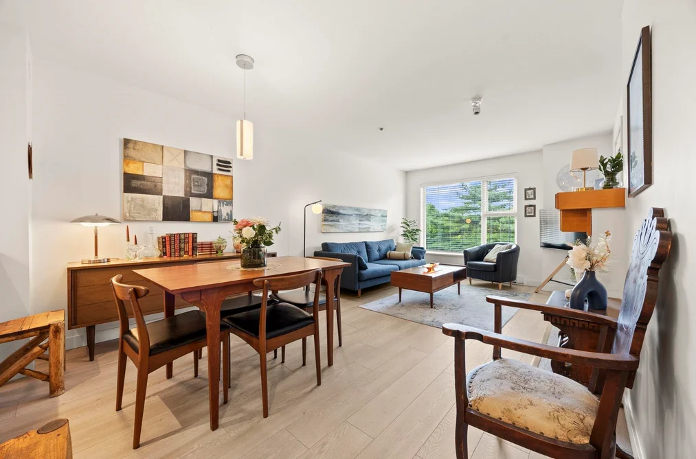 Condo for sale at 310 808 Sangster Place New Westminster British Columbia - MLS: R3146082