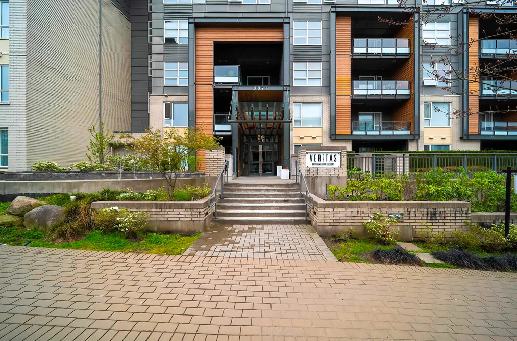 310 9877 UNIVERSITY CRESCENT, Burnaby BC V5A 0E5, Burnaby BC — Residential for Sale - Photo 2